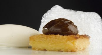 Castañas y torrijas con helado de limón y espuma de canela y naranja