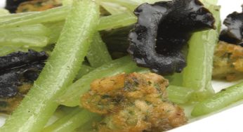 Borraja salteada con lechecillas y setas