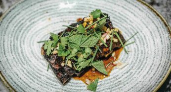Costilla glaseada con melaza de manzana
