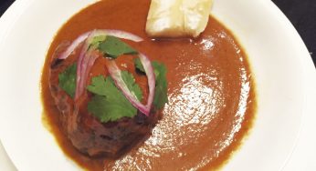 Carrilleras Thai con Yuca