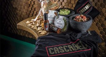 Roberto Ruiz estrena productos en Salón Cascabel