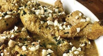 Pollo en pepitoria