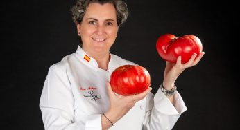 Pepa Muñoz, se convertirá en la primera «Dama de Rojo»