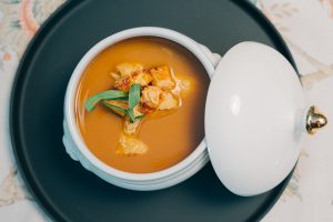 Crema de bogavante de Isabel Maestre