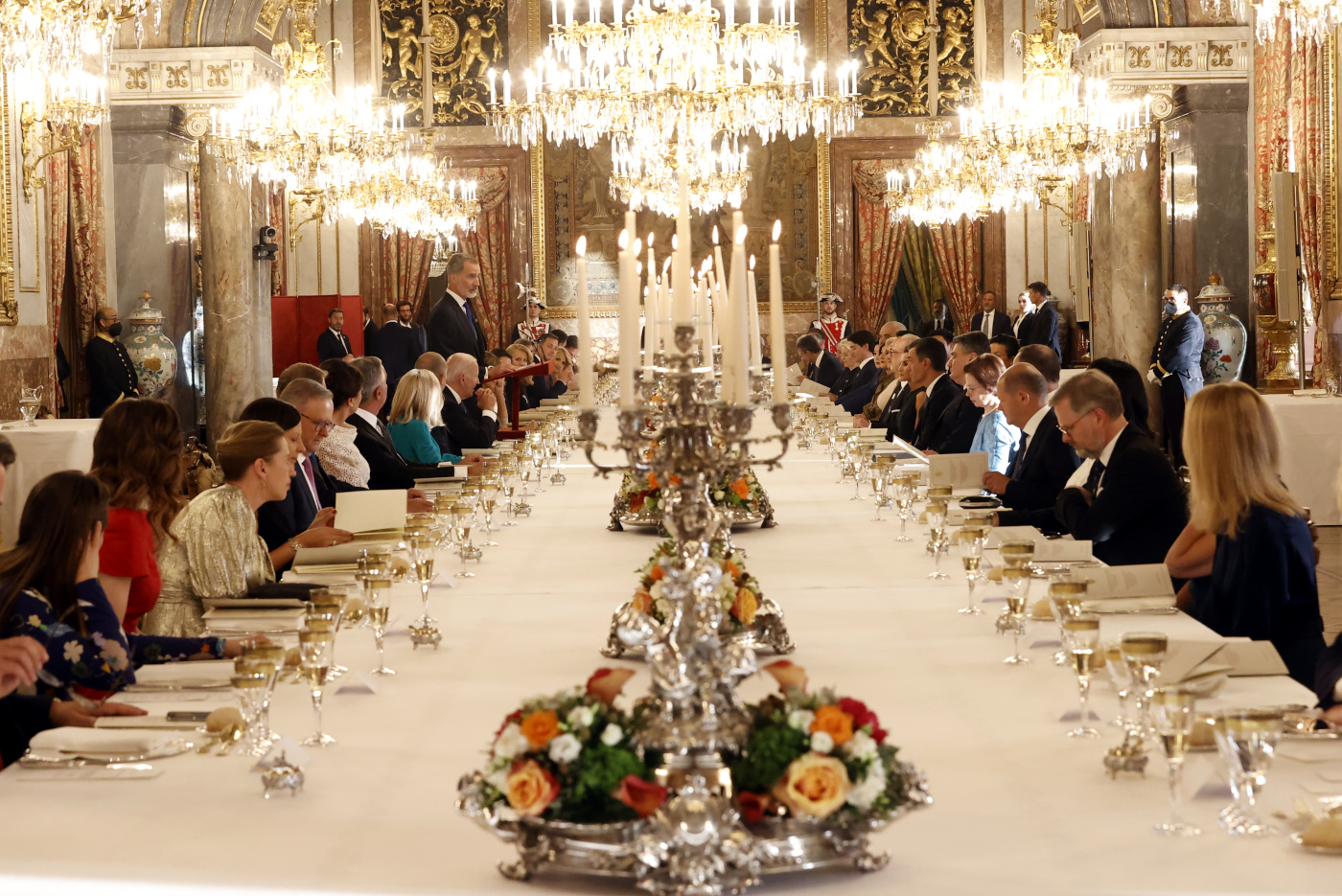 Mesa de la cumbre de la OTAN en el Palacio Real