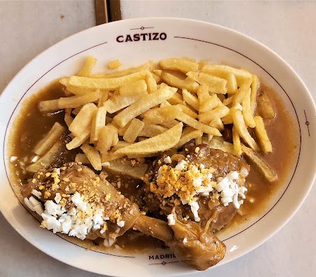 platos famosos de Madrid: pepitoria