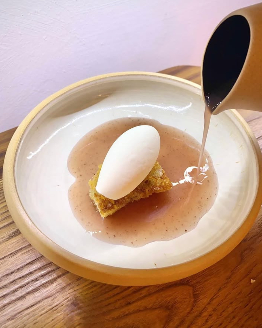 Fernando Sáenz helados innovadores: caldo de gallina camerana