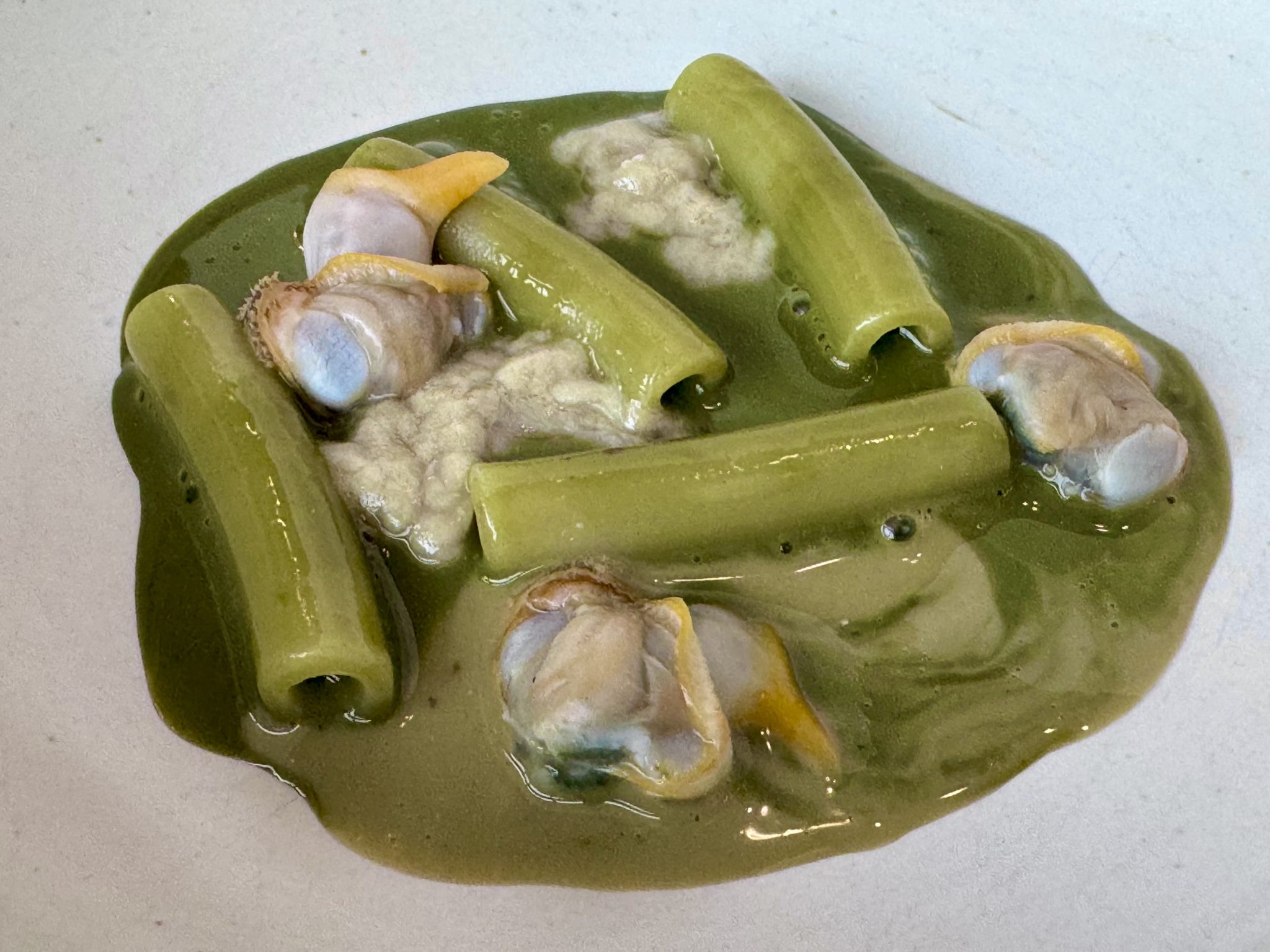  Nerua Guggenheim (Bilbao). Macarrones con berberechos y marinera de bogavante